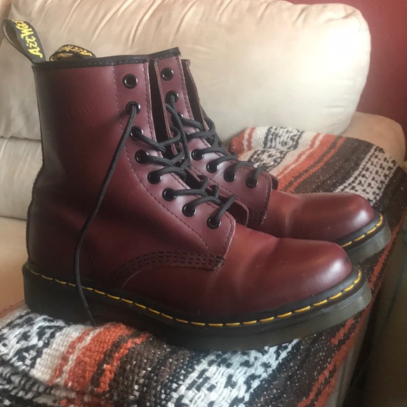 Dr Marten Women’s Boots - Picture 1 of 4